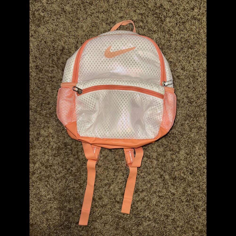 Nike Kids Girl’s Brasilia Just Do It JDI Mini Air3 Pink/White Backpack Sample